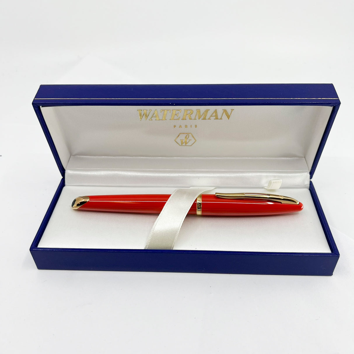 Waterman Carene Orange Coral Lacquer Fountain Pen - Extra Fine 18kt Gold Nib
