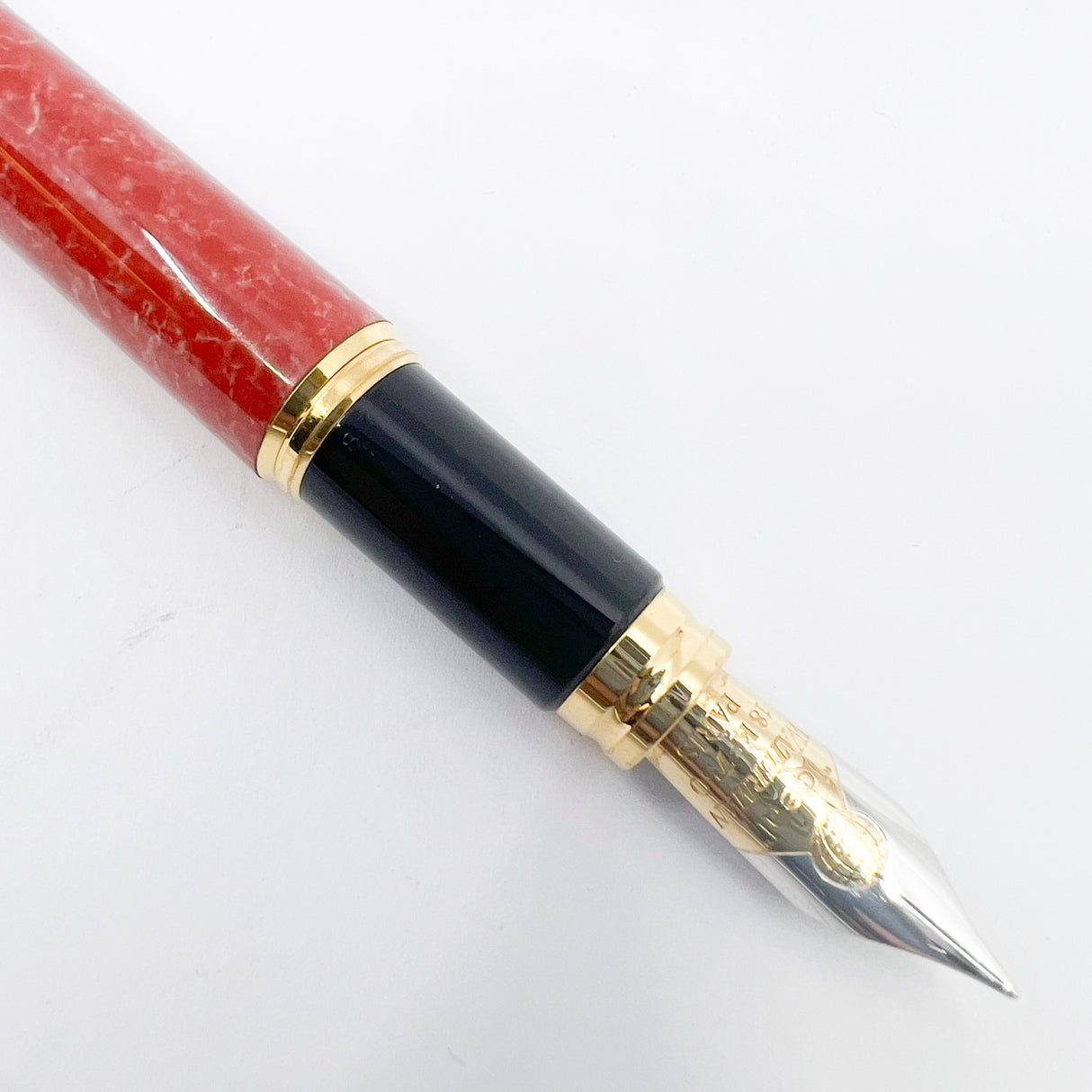 Waterman Patrician Red Coral Marble Fountain Pen- Fine 18kt Gold Nib