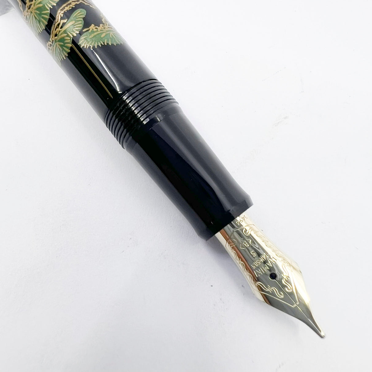 Namiki Nippon Art Pinetree Bonzai Fountain Pen - Broad 14kt Gold Nib