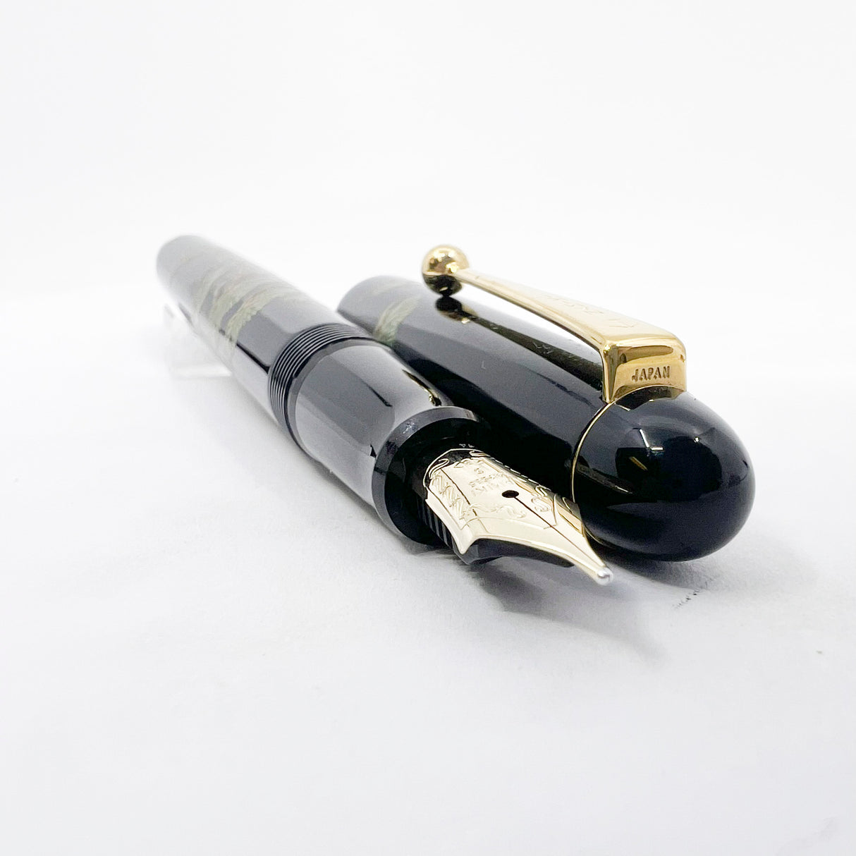 Namiki Nippon Art Pinetree Bonzai Fountain Pen - Broad 14kt Gold Nib