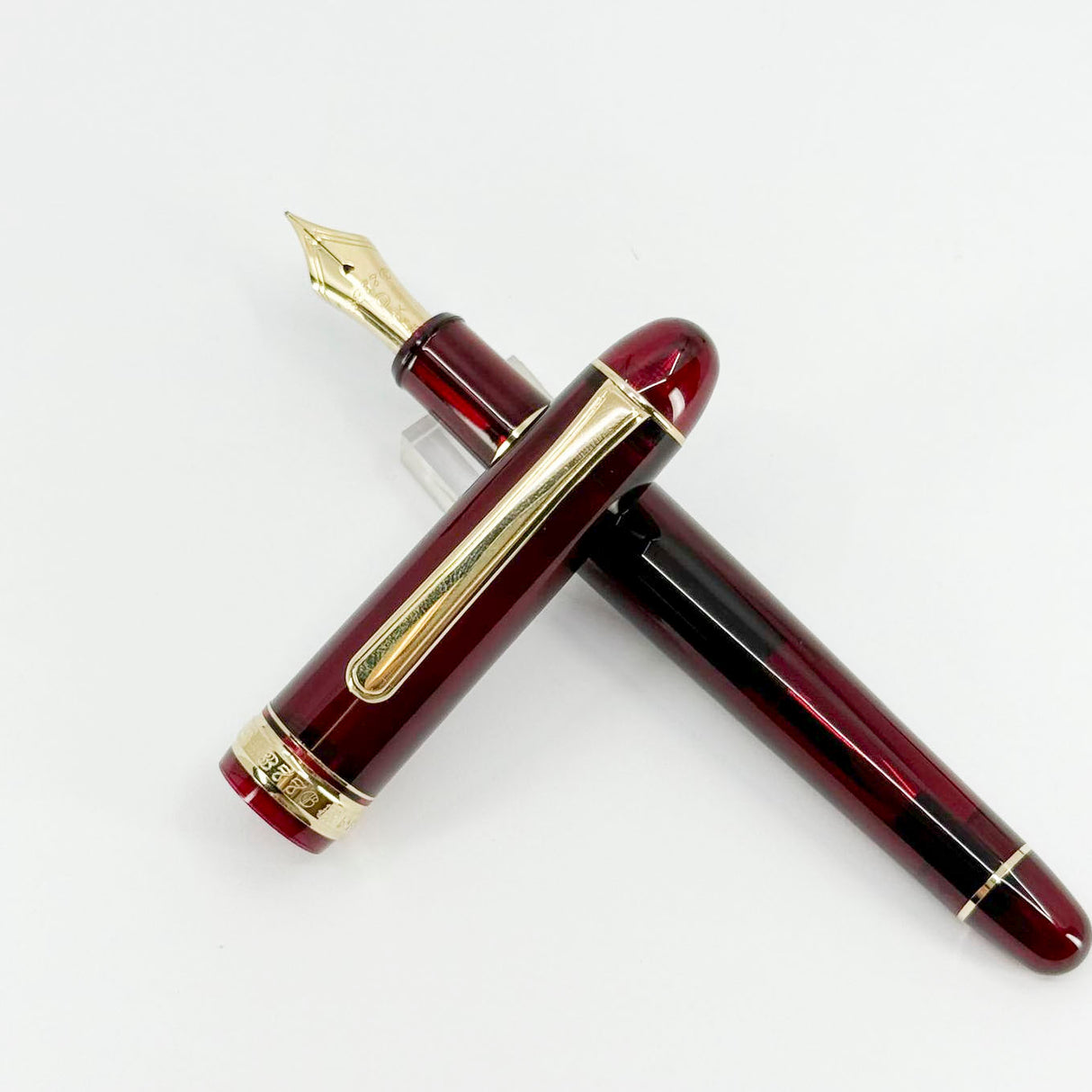 Platinum #3776 Century Bourgoyne Fountain Pen - Medium 14kt Gold Nib