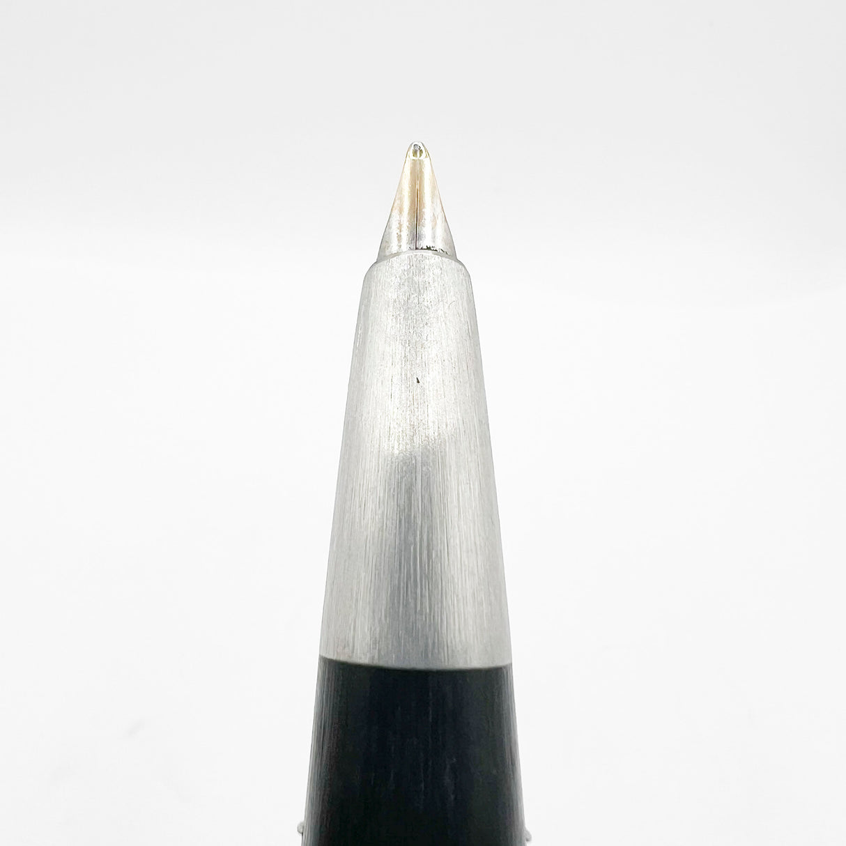 Lamy Early #2000 Black Makrolon Fountain Pen - Broad 14kt Gold Nib