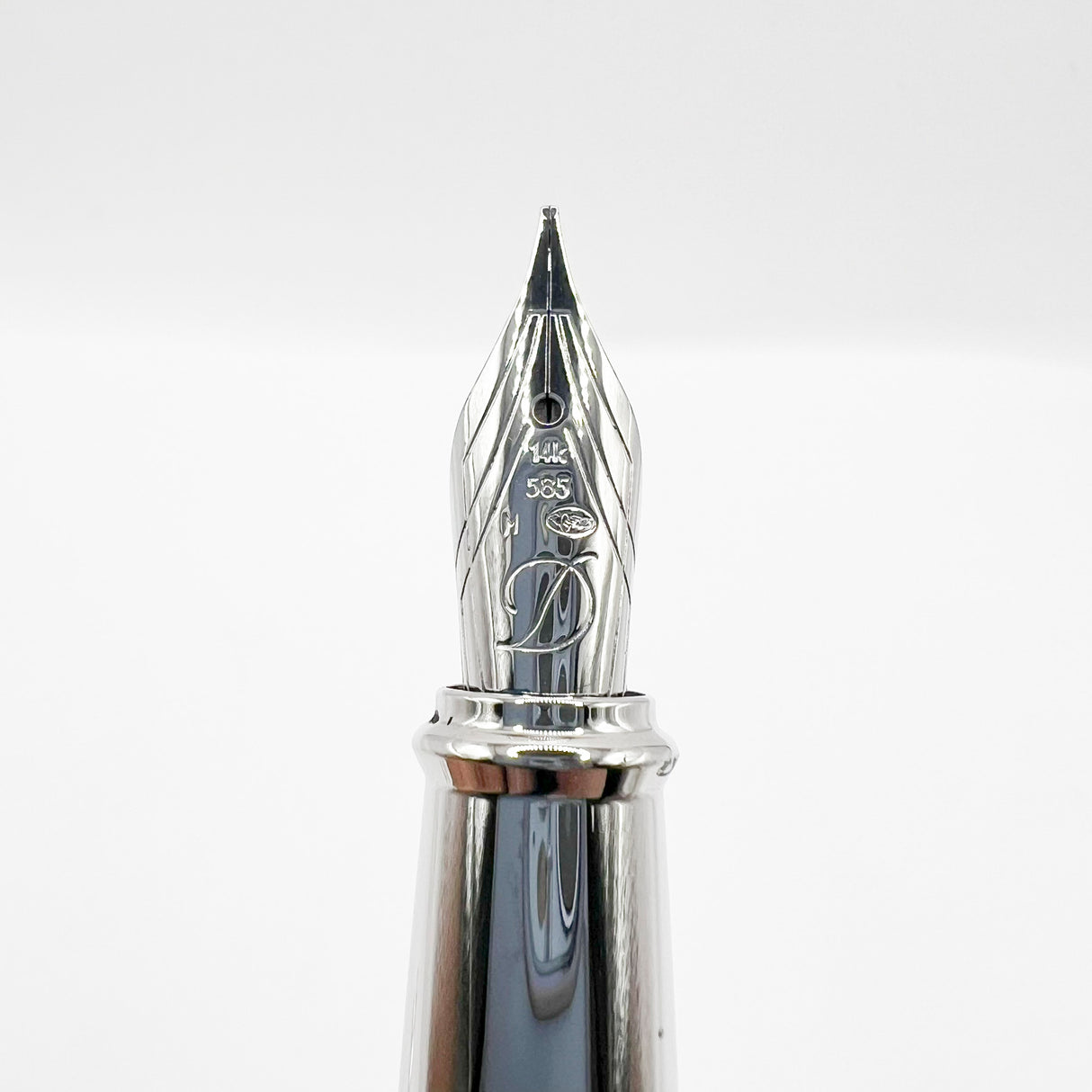 S.T. Dupont Large Line D Elysee Duotone Fountain Pen - Medium 14kt Gold Nib