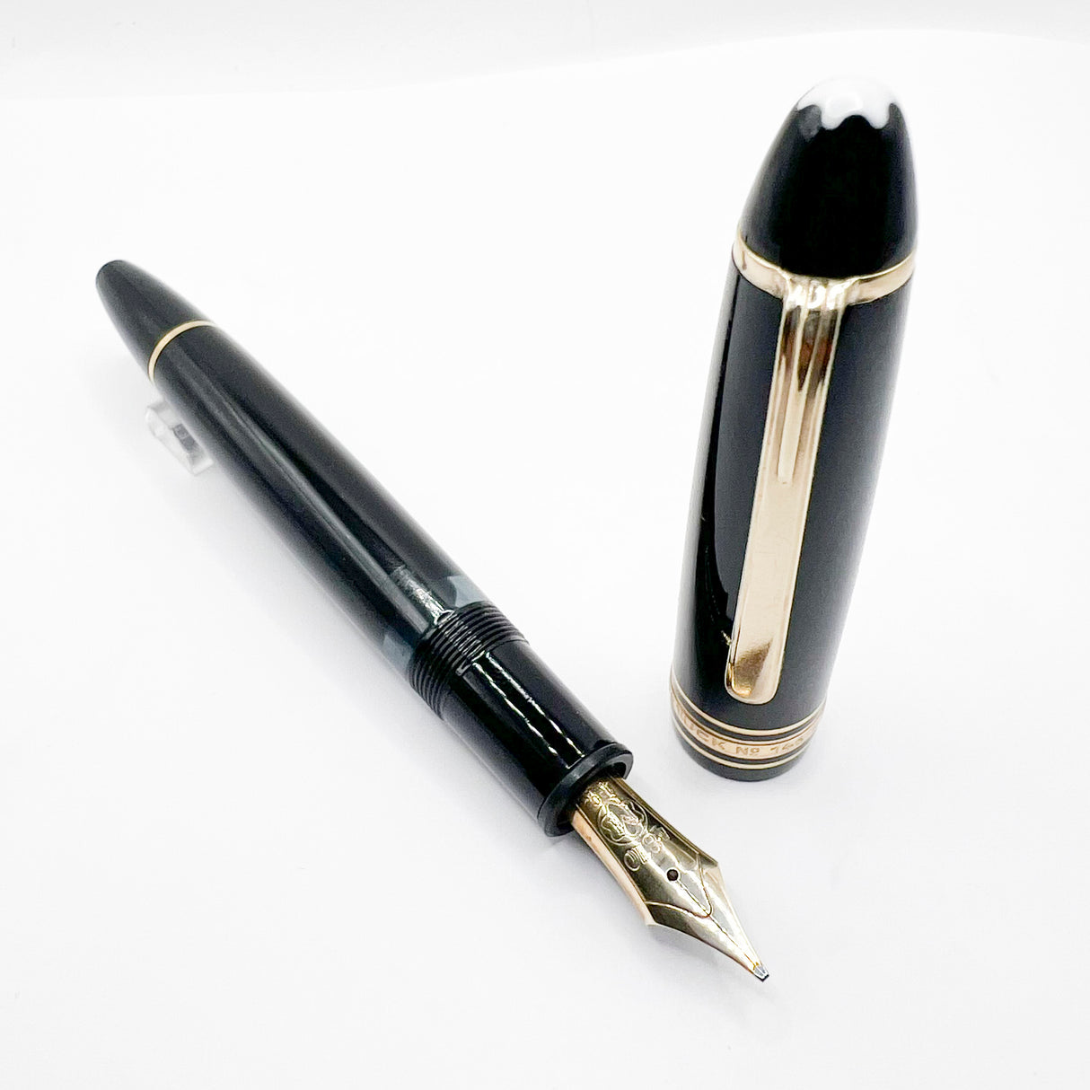 Montblanc Meisterstuck Black Resin #146 LeGrand Fountain Pen - Flexible Broad 14kt Gold Nib