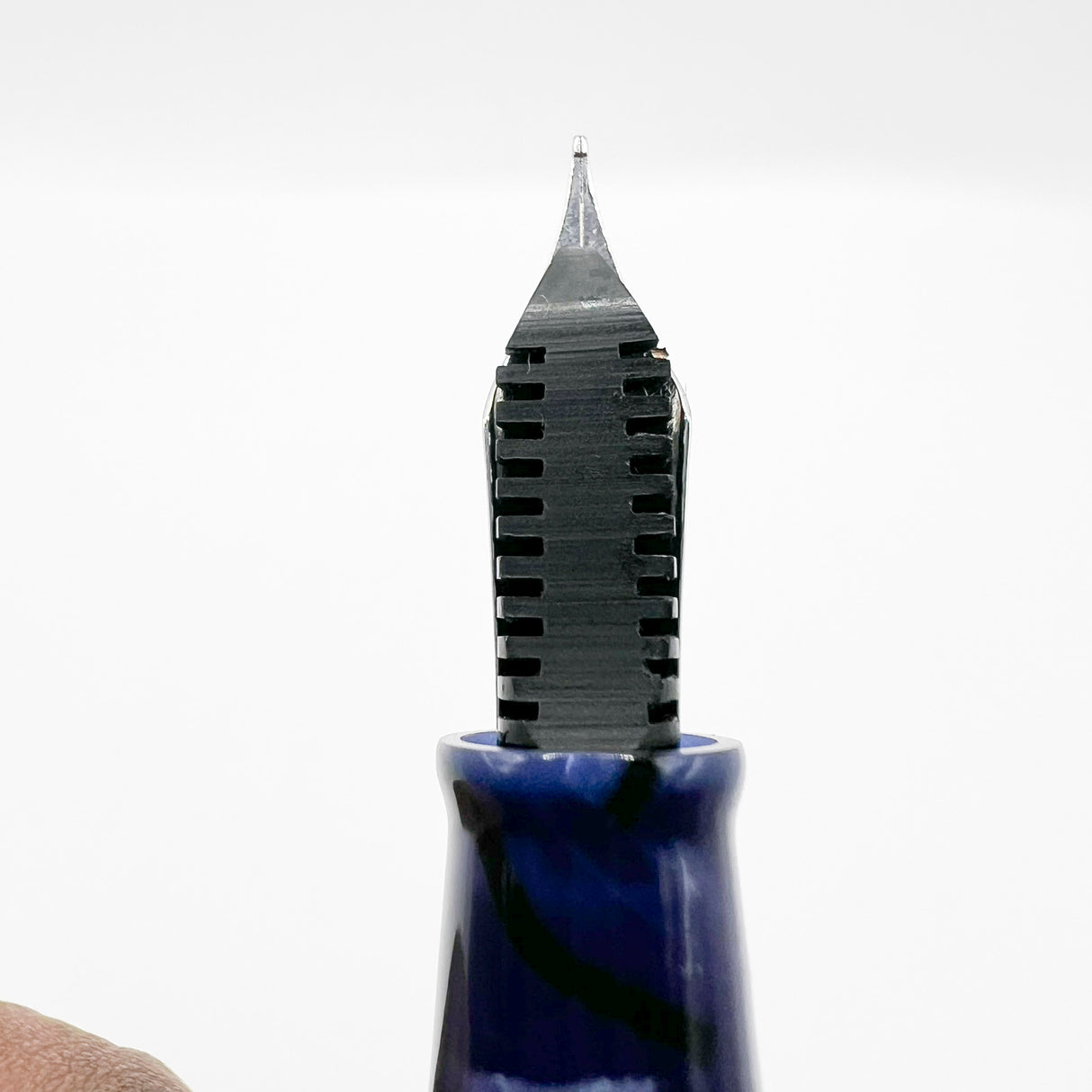 OMAS Princess Paragon Extra Blue Royale Celluloid Fountain Pen - Extra Fine 18kt Gold Nib