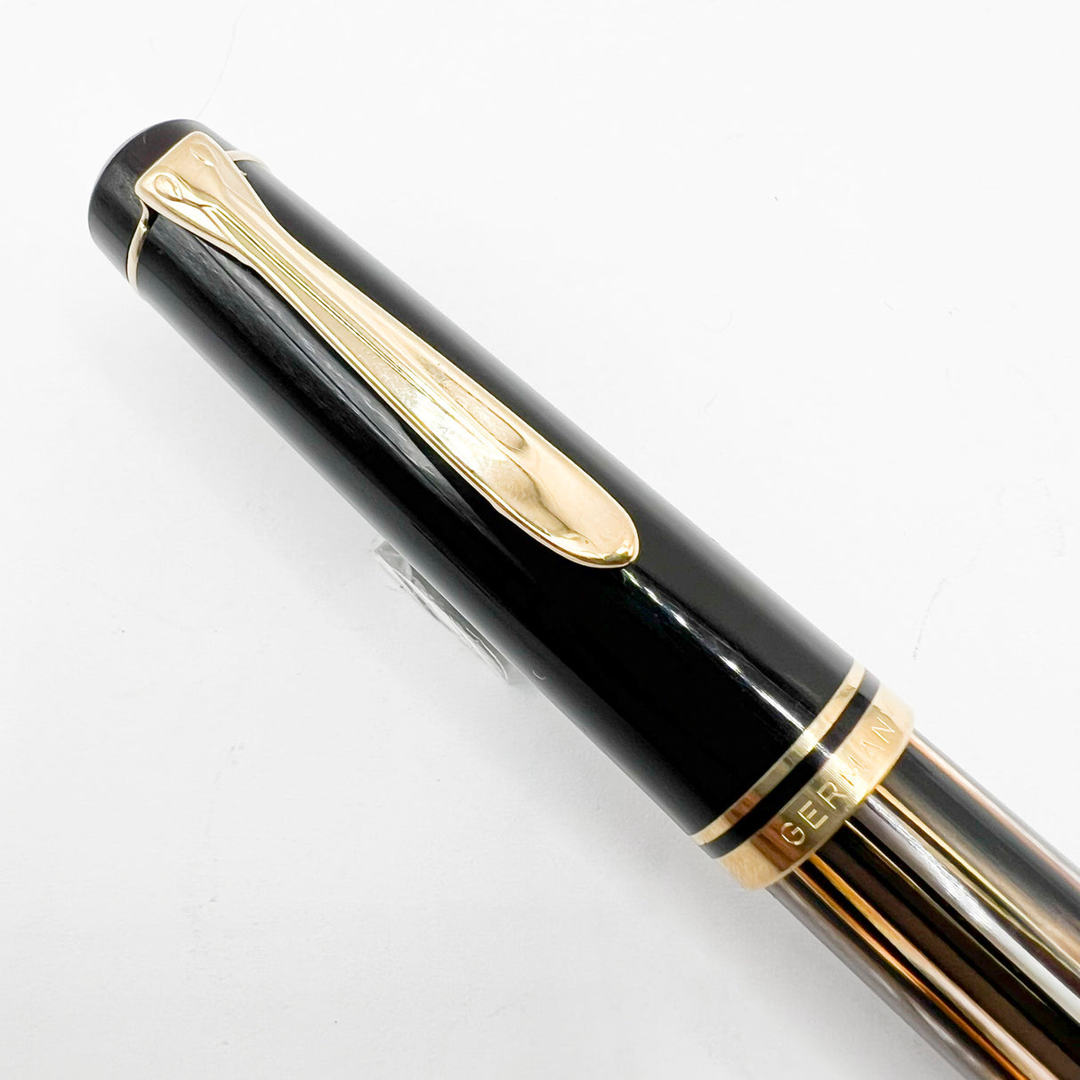 Pelikan M400 Tortoise Brown Fountain Pen - Broad 14kt Gold Nib