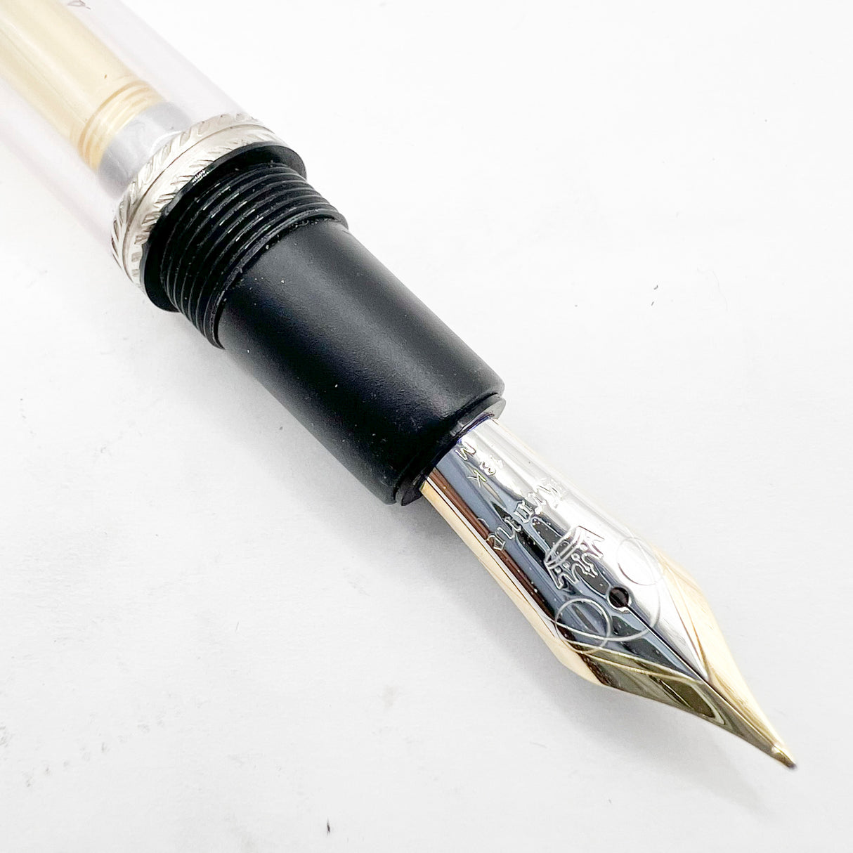 Krone Strumenti di Scrittura Demonstrator Fountain Pen Fountain Pen - Medium 18kt Gold Nib