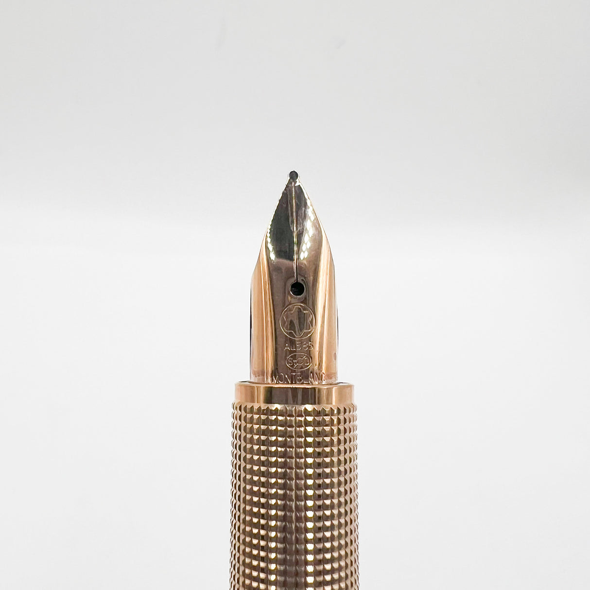 Montblanc Starwalker Black Resin with Rose Gold Plated Trim Fountain Pen - Medium 14kt Gold Nib