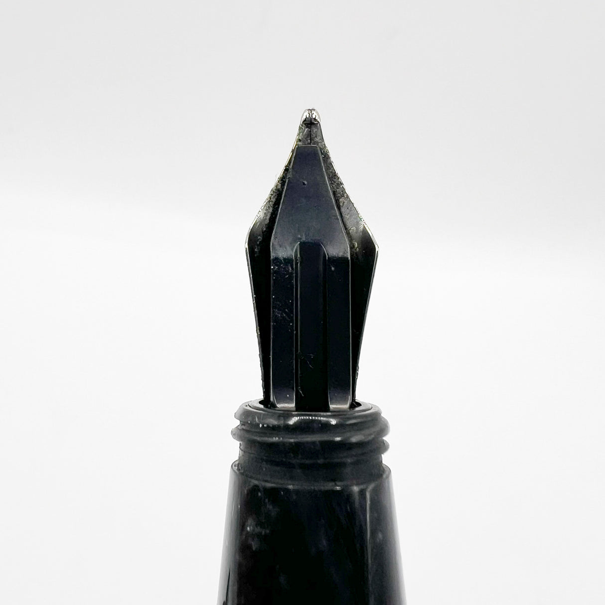 Visconti Rinascimento Stardust Grey Fountain Pen - Broad 14kt Gold Nib