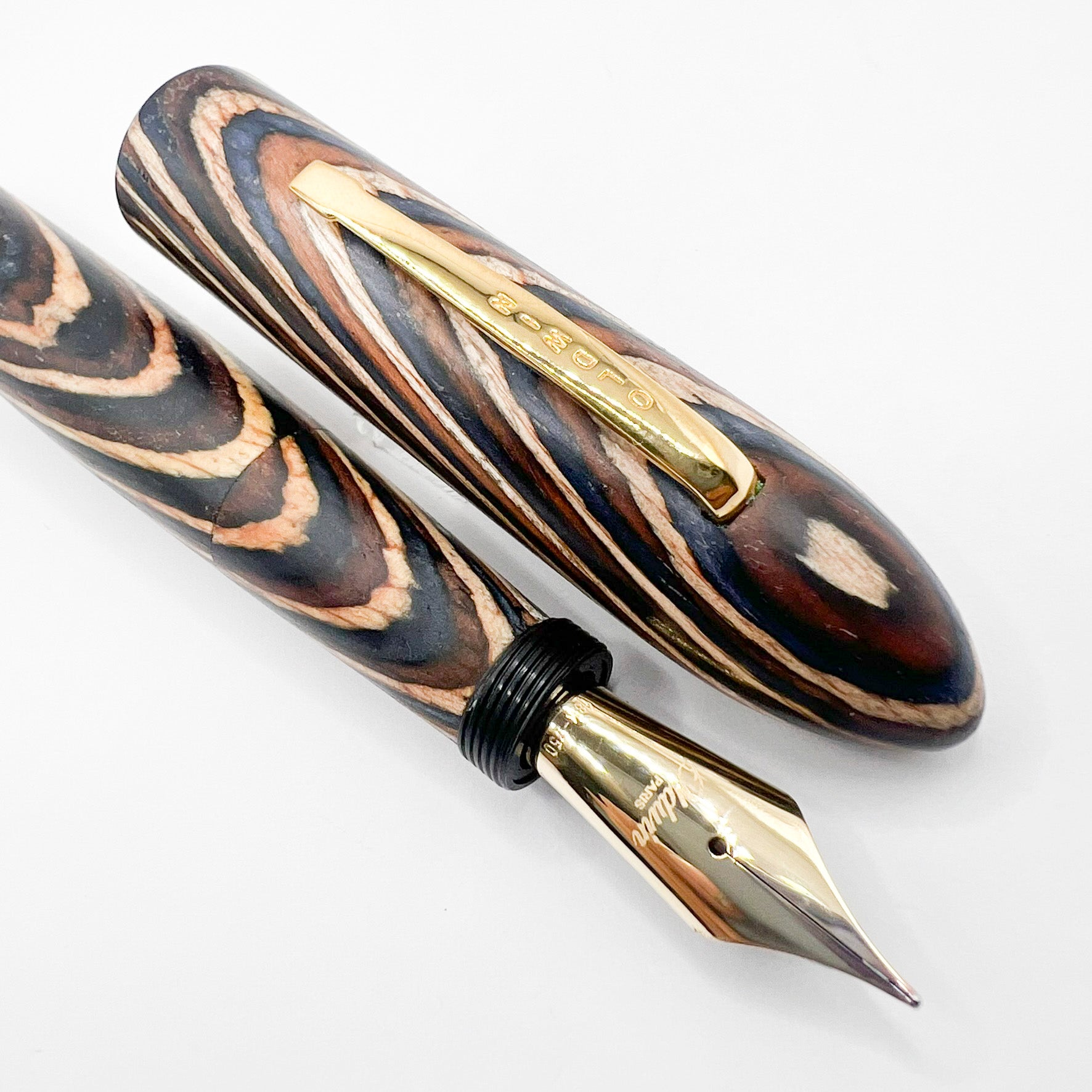 Oldwin (France) Oversized Wood Spina Fountain Pen -  Flexible Large #8 Medium 18kt Gold Nib