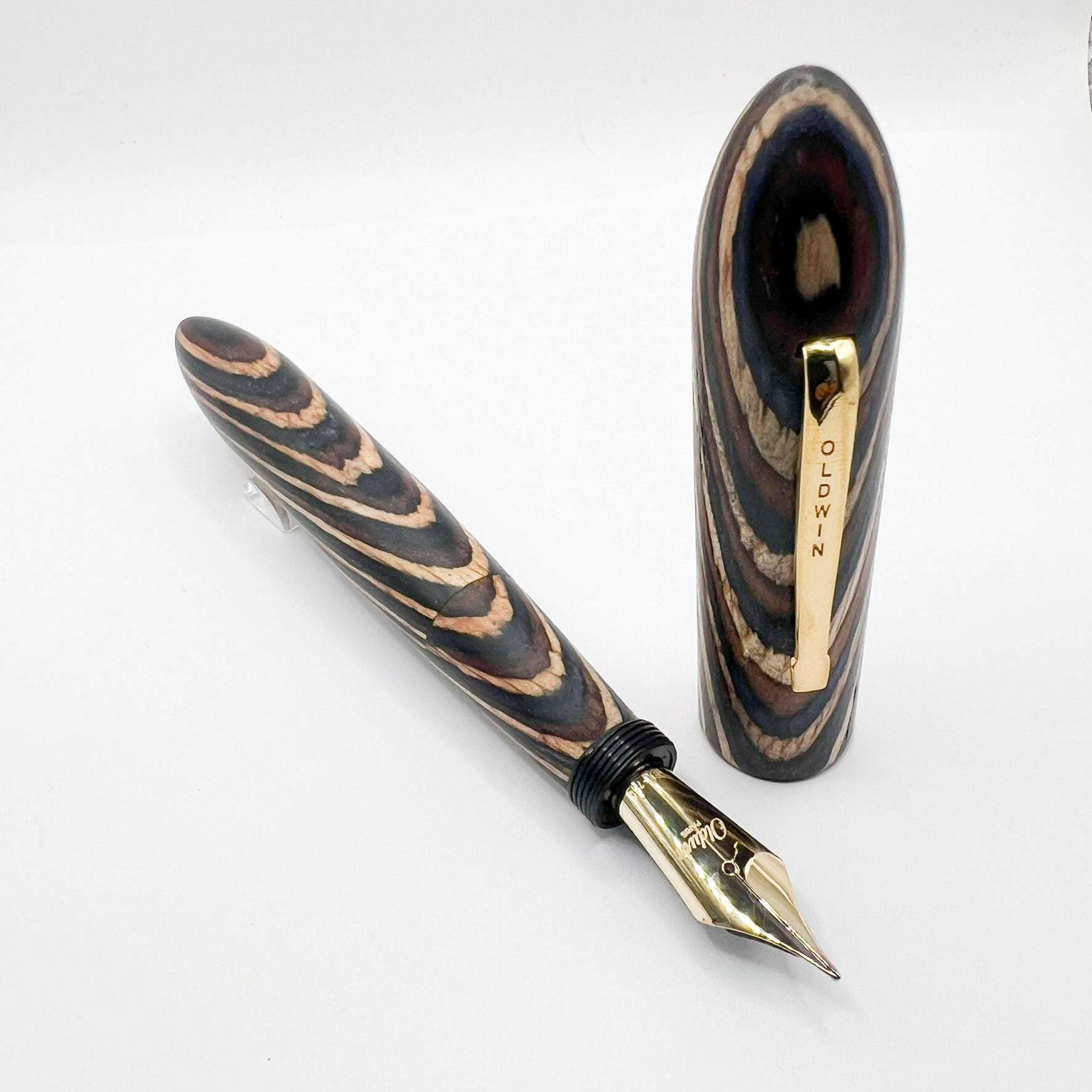 Oldwin (France) Oversized Wood Spina Fountain Pen -  Flexible Large #8 Medium 18kt Gold Nib