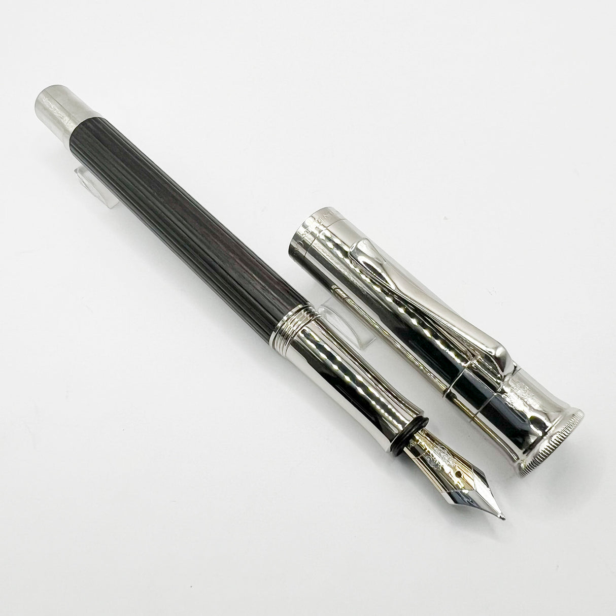 Graf von Faber Castell Grenadilla Wood Classic Fountain Pen - Medium 18kt Gold Nib