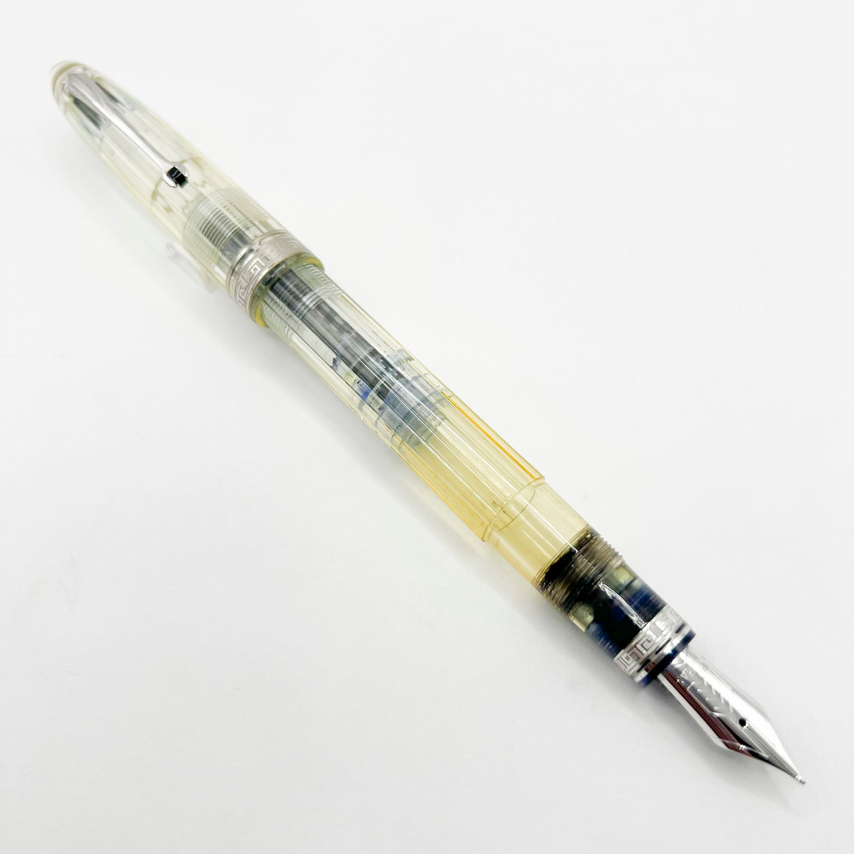 OMAS Ogiva Transparent Fluted Demonstrator Fountain Pen- Medium 18kt Gold Nib