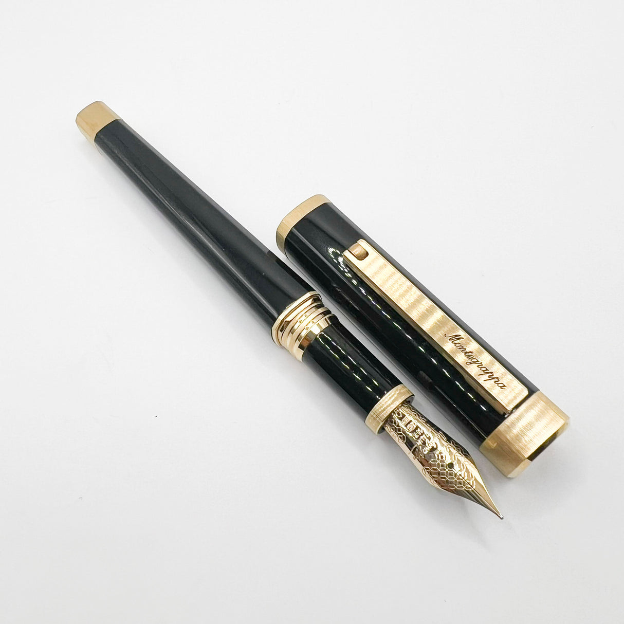 Montegrappa Zero Elegant Black 4-Sided Fountain Pen with Rounded Corners- Medium 14kt Gold Nib