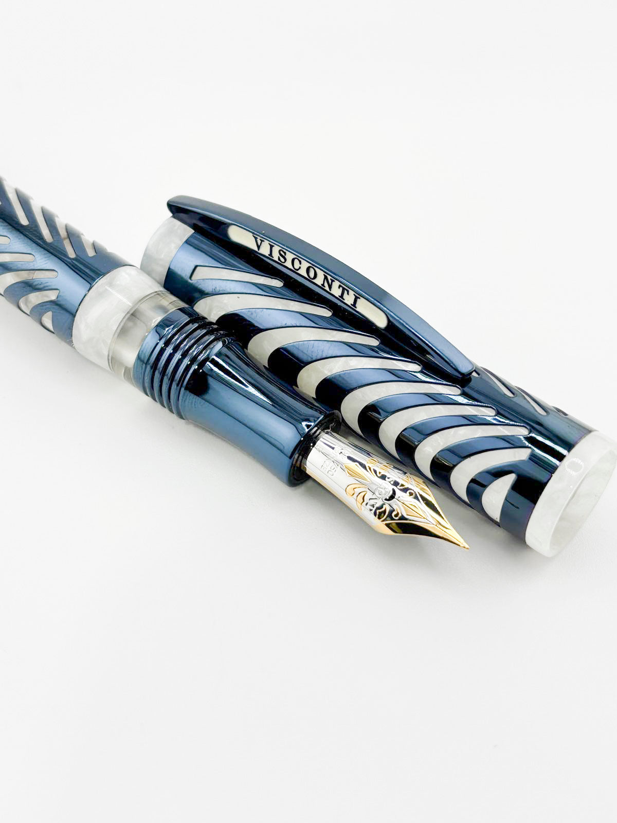 Visconti Ripple Silver Metallic Blue Limited Edition Fountain Pen - Flexible Fine 18kt Gold Nib