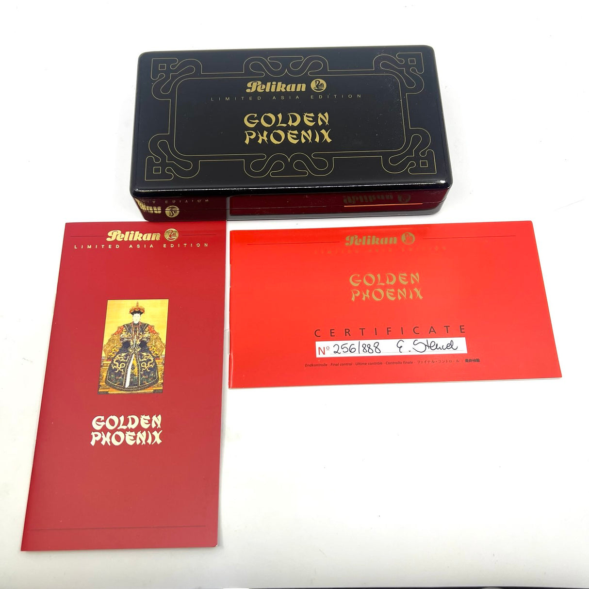 Pelikan Golden Phoenix Limited Edition Fountain Pen - Fine 18kt Gold Nib