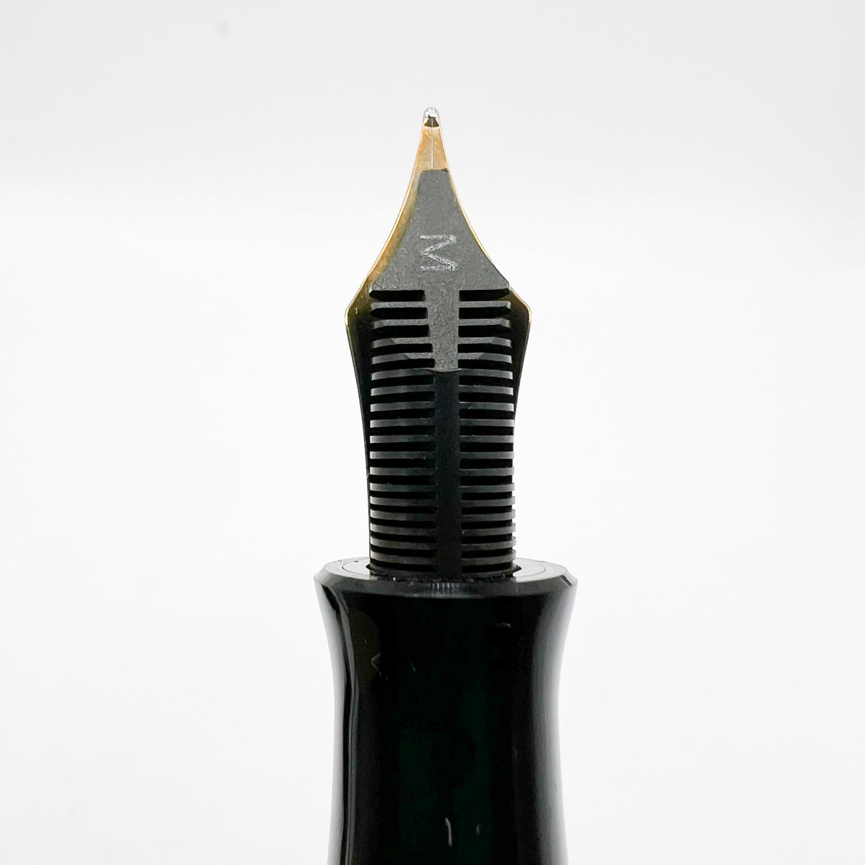 Aurora Original Dante Alighieri Green Lacquered Limited Edition Fountain Pen - Medium 18 Kt Gold Nib