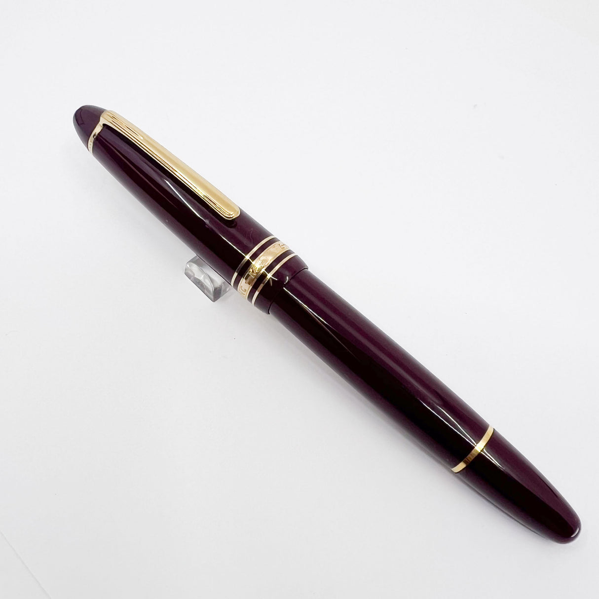 Montblanc Meisterstuck Bordeaux Resin 146 LeGrand Fountain Pen - Fine 14kt Gold Nib