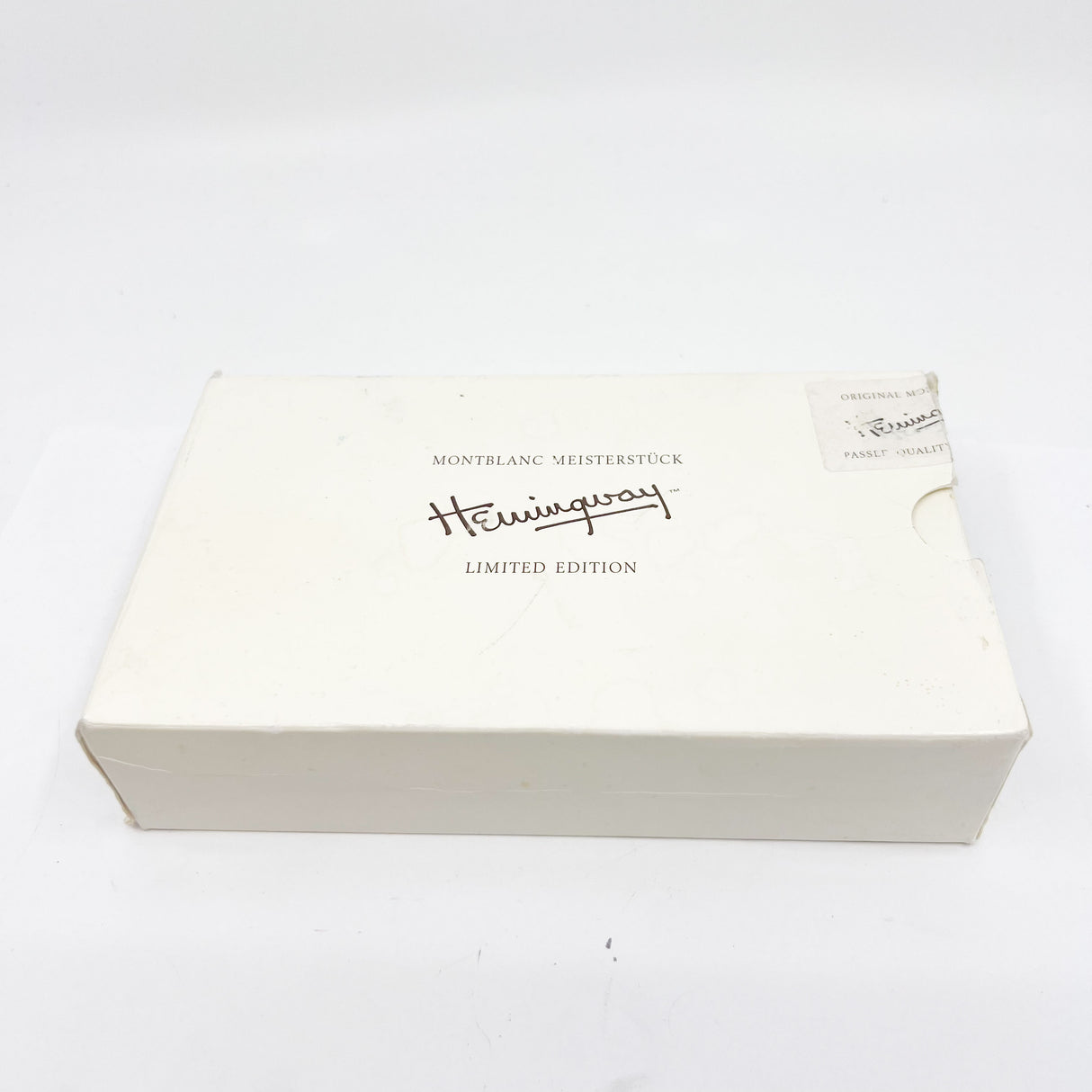 Montblanc Ernest Hemingway Writer's Limited Edition Fountain Pen - Fine 18kt Gold Nib