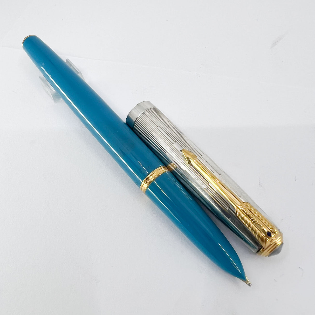 Parker 51 Special Edition Sterling Silver & Vista Blue Fountain Pen - Medium 18kt Gold Nib