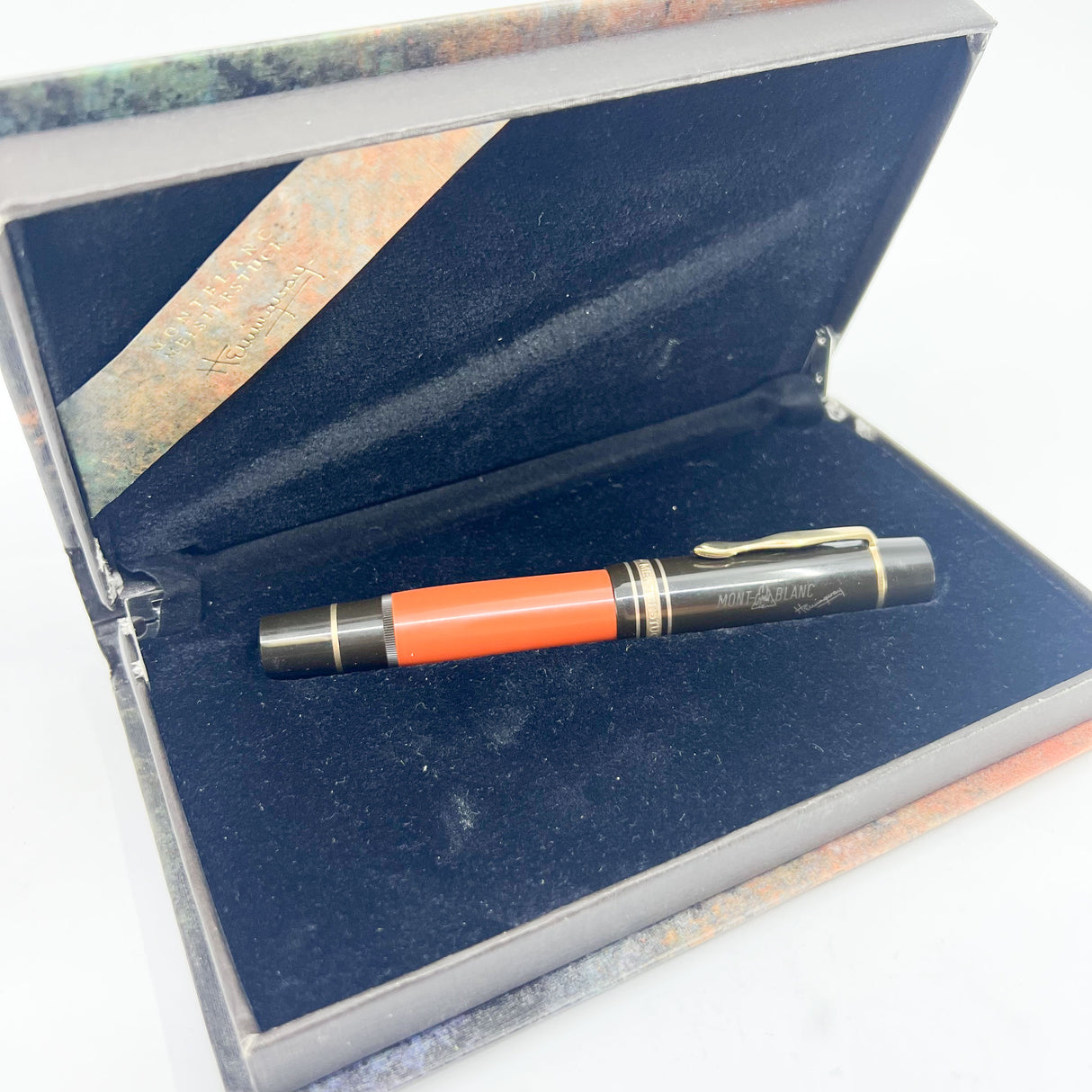 Montblanc Ernest Hemingway Writers Series Limited Edition Fountain Pen - Medium 18kt Gold Nib