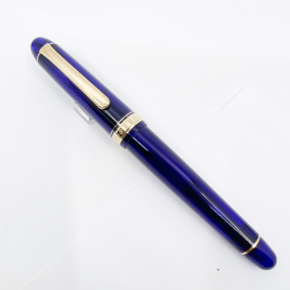 Platinum #3776 Translucent Blue Chartres Fountain Pen - Extra Fine 14kt Gold Nib