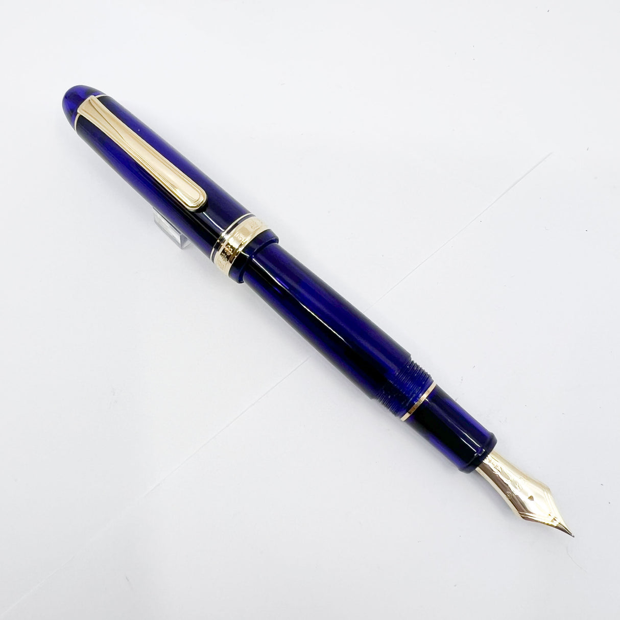 Platinum #3776 Translucent Blue Chartres Fountain Pen - Extra Fine 14kt Gold Nib