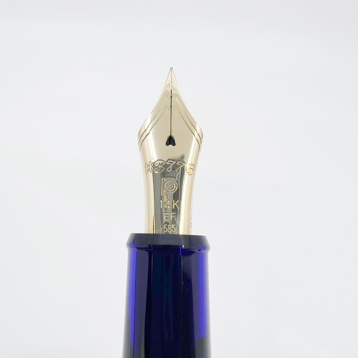 Platinum #3776 Translucent Blue Chartres Fountain Pen - Extra Fine 14kt Gold Nib