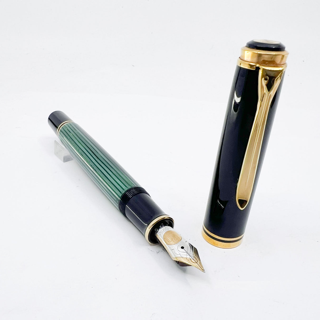 Pelikan M800 Green Striped Fountain Pen - Early Model "W. Germany" on Cap Band - Extra Fine 18kt "PF" Nib