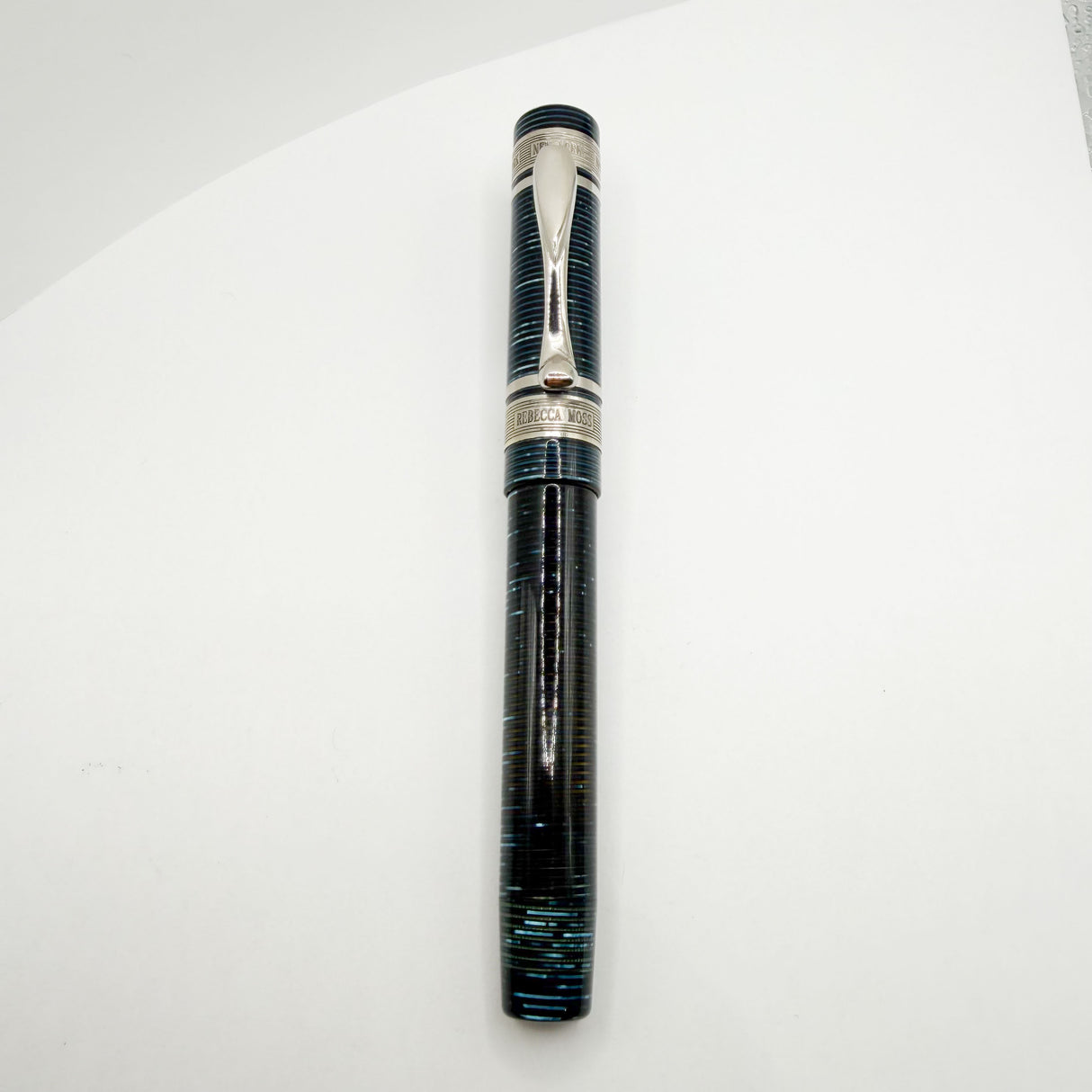Visconti/Rebecca Moss Visconti Rebecca Moss "New York" Blue (Wall Street) Celluloid Limited Edition Fountain Pen - Visconti Fine 18kt Gold Nib