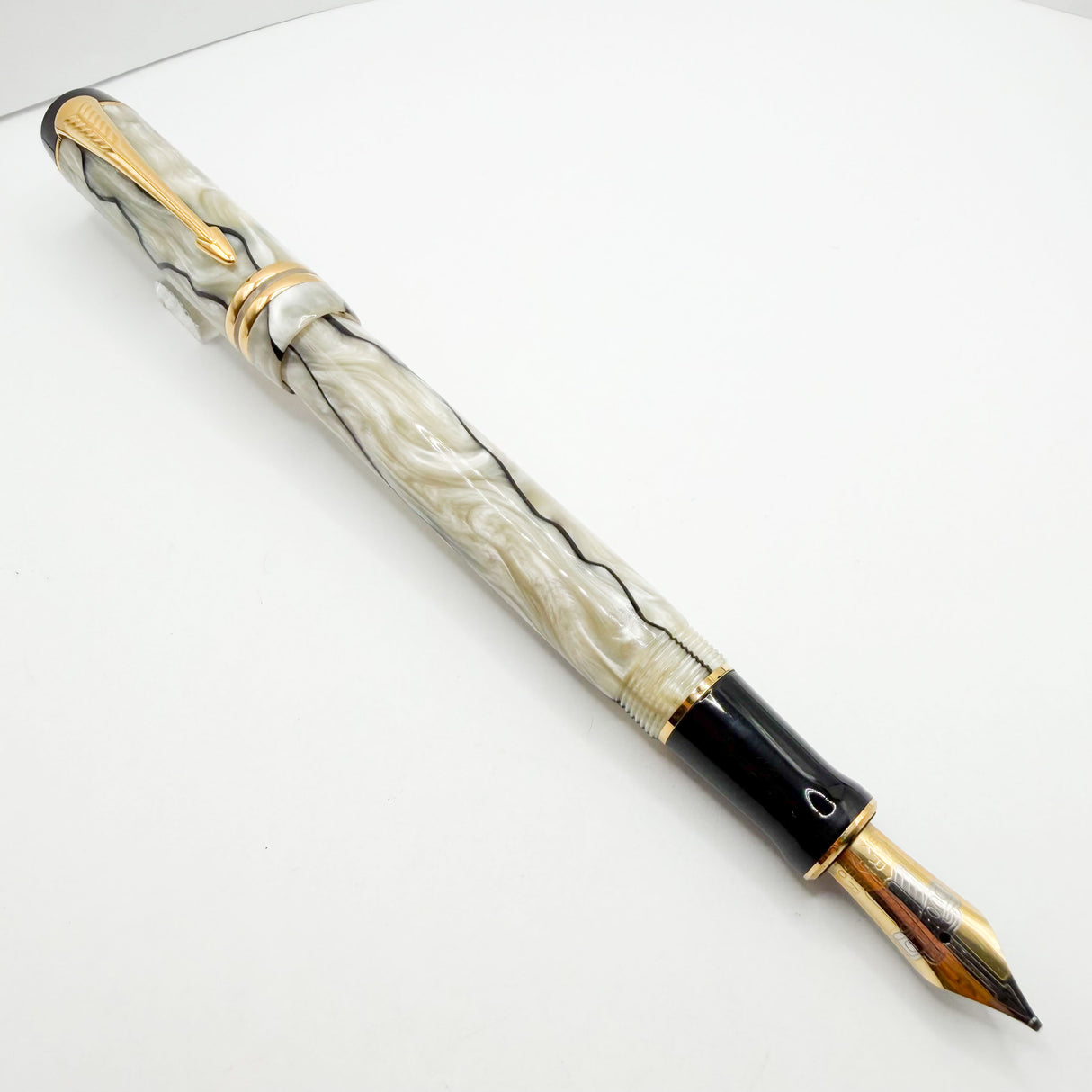 Parker Duofold Centennial (Largest) Lustrous Pearl & Black Fountain Pen - Medium Italic 18kt Gold Nib