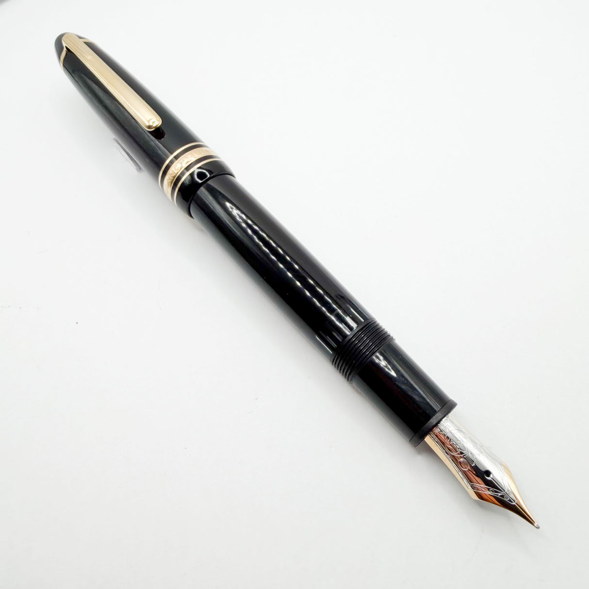 Montblanc Meisterstuck Black Resin #146 LeGrand Fountain Pen - Fine 14kt Gold Nib