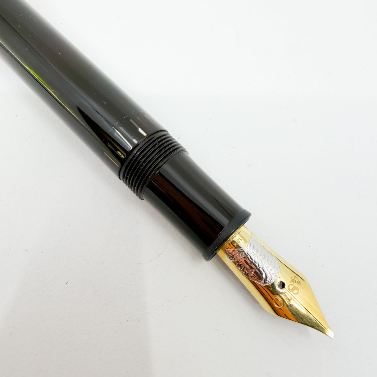 Montblanc Johann Sebastian Bach Donation Limited Edition Fountain Pen - Broad 18kt Gold Nib