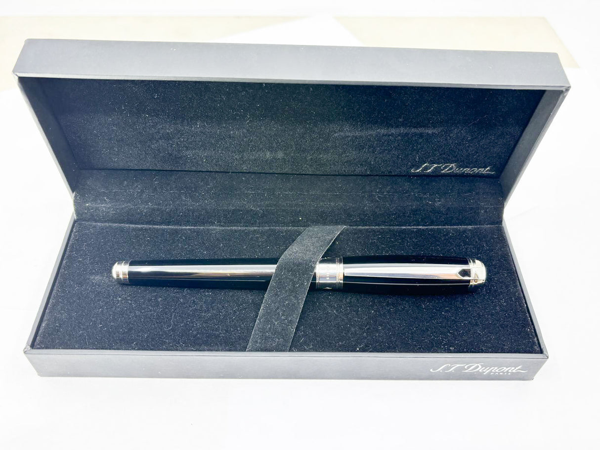S. T. Dupont Line D Eternity Black Lacquer Large Size Fountain Pen - Palladium Plated Trim - Broad 14kt Gold Nib