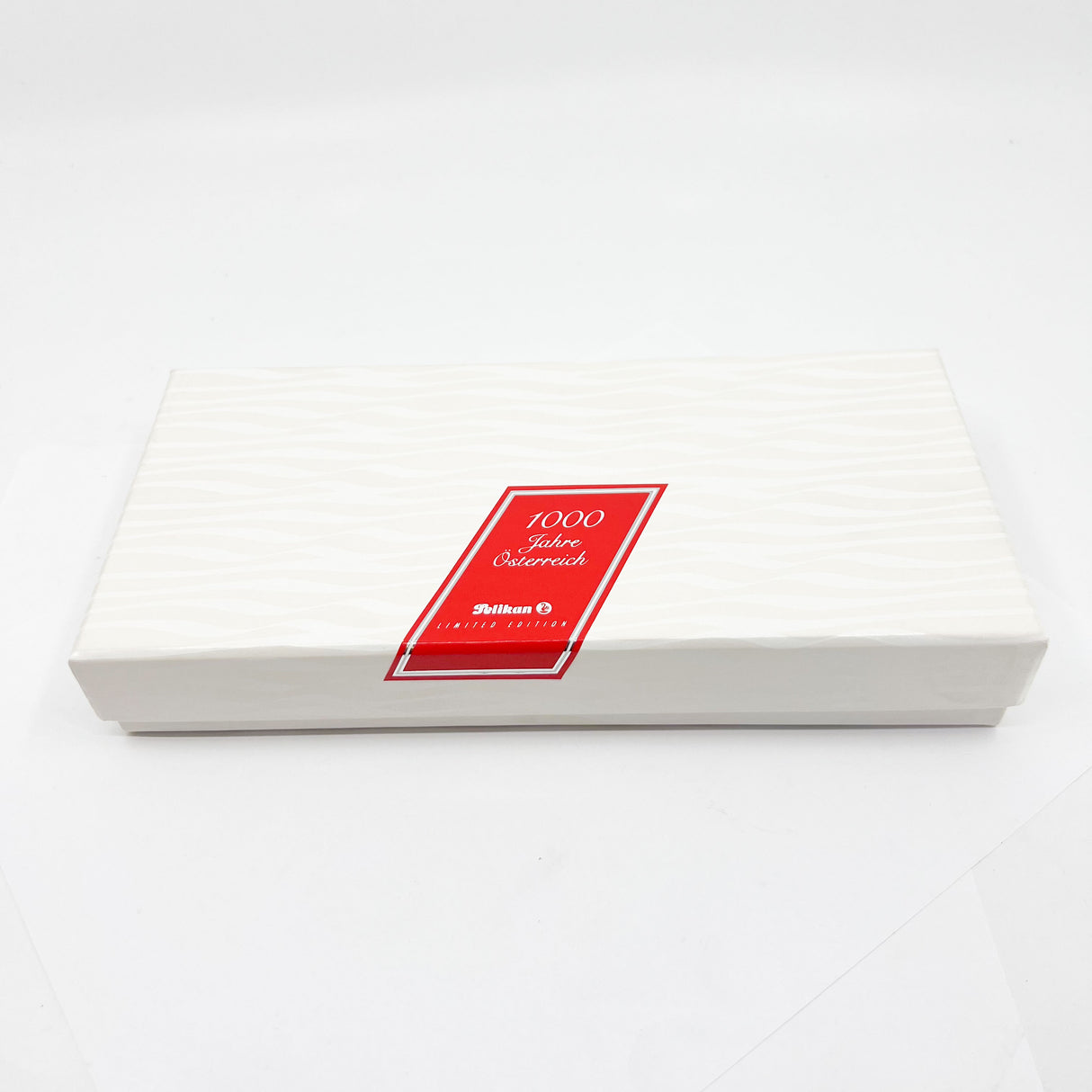 Pelikan Austria (Osterreich) 1000 Limited Edition Fountain Pen - Medium 18kt Gold Nib