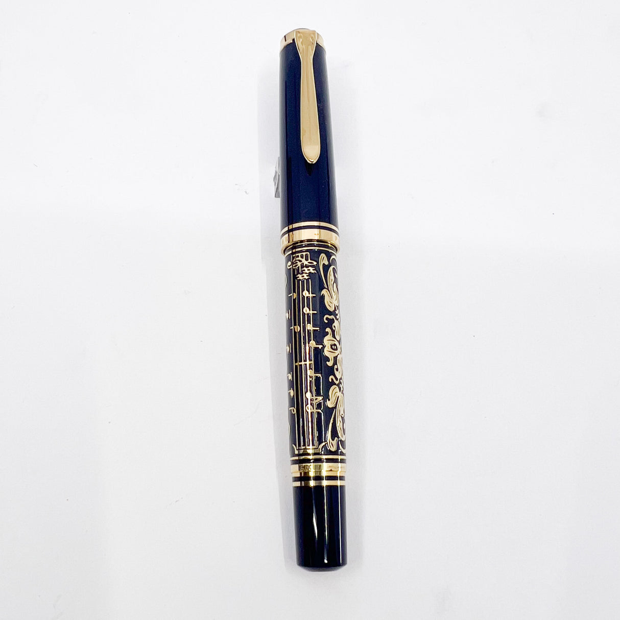Pelikan Concerto Limited Edition Fountain Pen - Medium 18kt Gold Nib