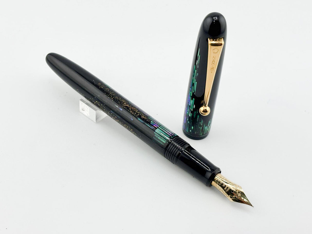 Namiki Yukari Raden Nightline Maki-e Fountain Pen - Fine 18kt Gold Nib - THE ORIGINAL!!