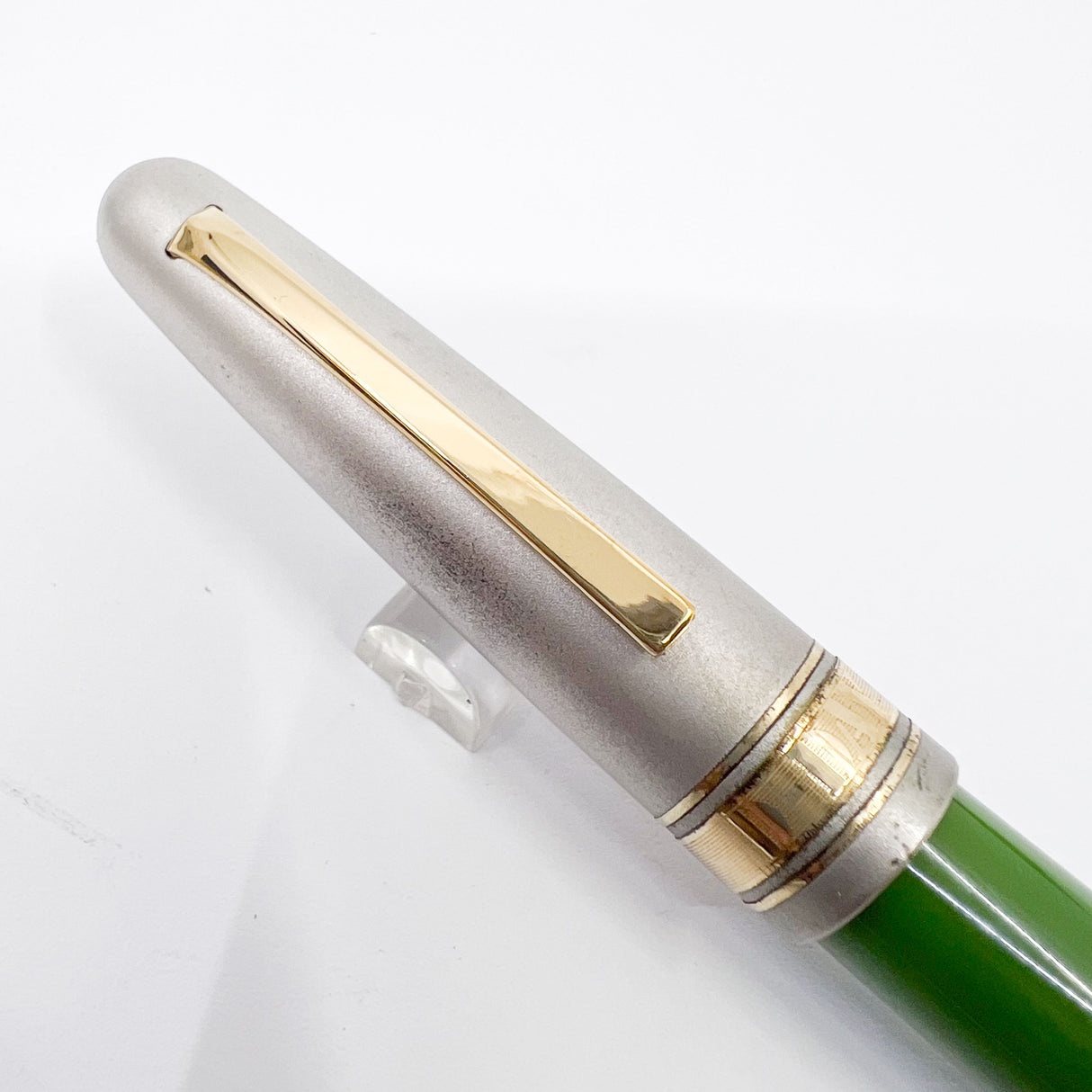 OMAS D-Day Normandy 50th Anniversary Limited Edition Fountain Pen - Fine 18kt Gold Nib