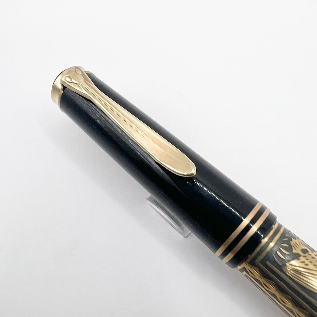 Pelikan M700 Toledo Fountain Pen - Medium 18kt Gold Nib