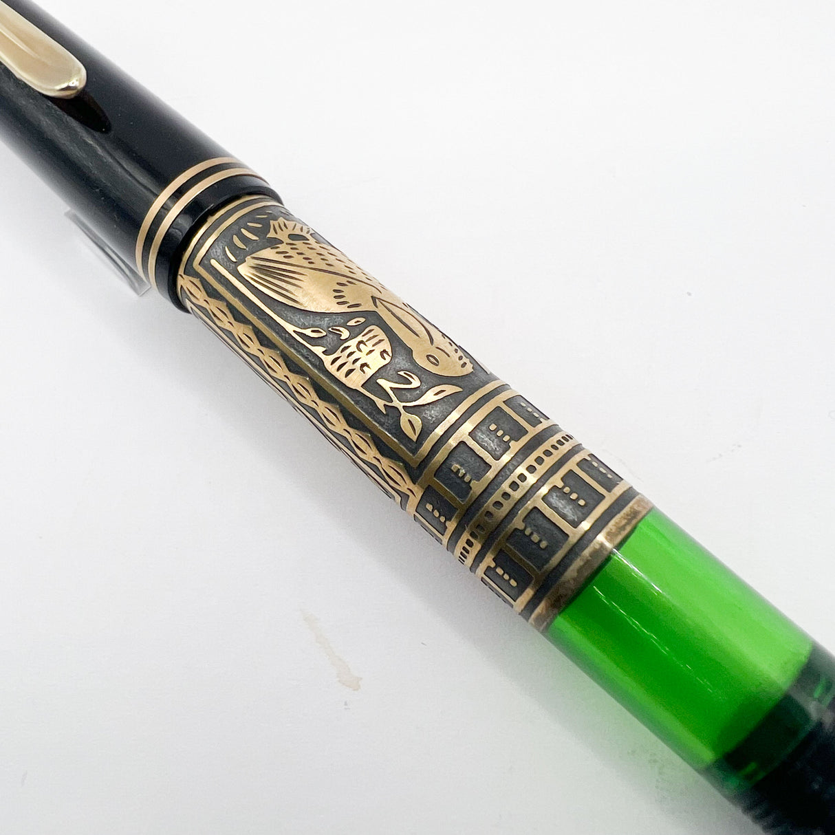 Pelikan M700 Toledo Fountain Pen - Medium 18kt Gold Nib
