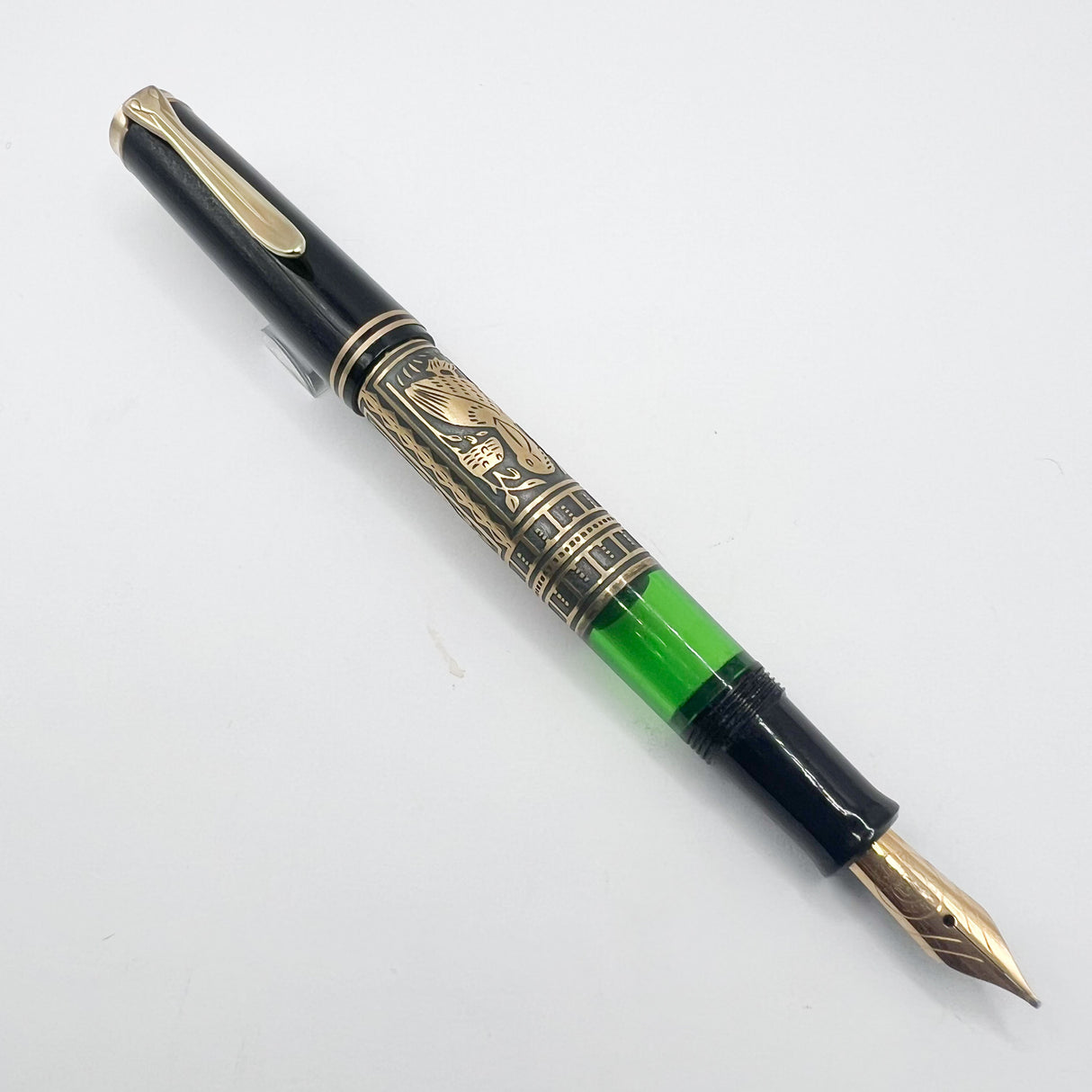 Pelikan M700 Toledo Fountain Pen - Medium 18kt Gold Nib