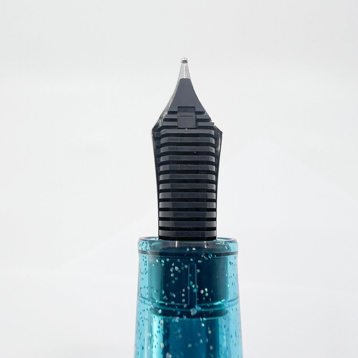 Sailor Purple Northern Lights Pro Gear Fountain Pen - Broad 21kt Gold Nib