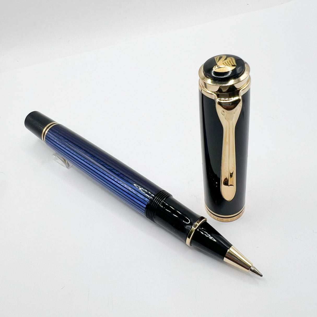 Pelikan Early R800 Blue Striped/Black Cap Rollerball