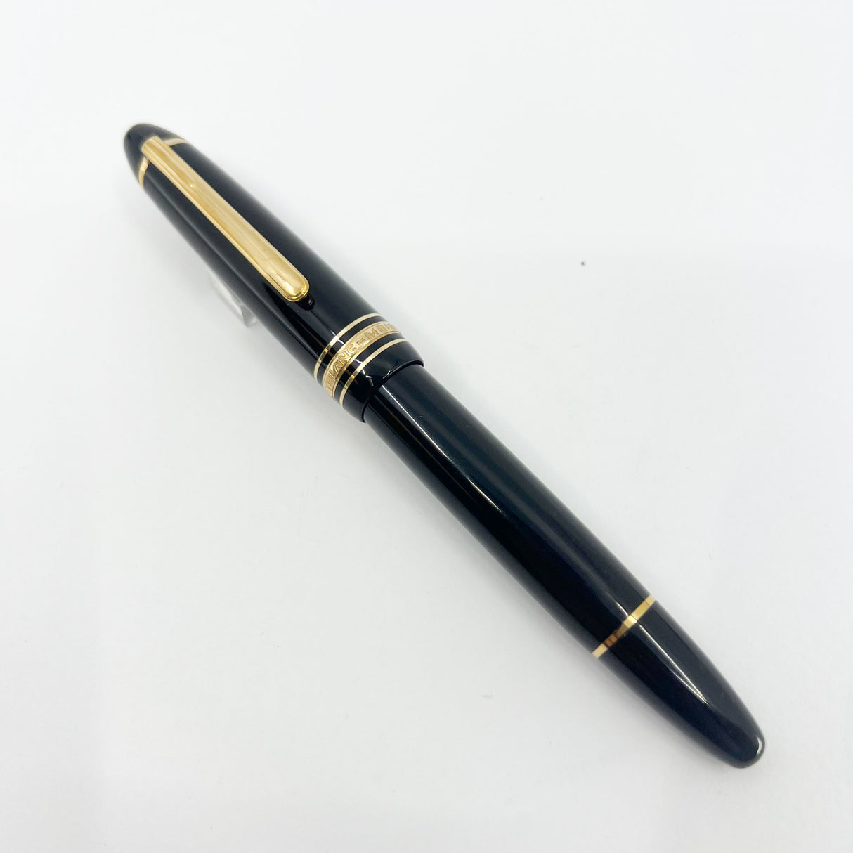 Montblanc Meisterstuck Black Resin #146 LeGrand Fountain Pen - Flexible Broad 14kt Gold Nib