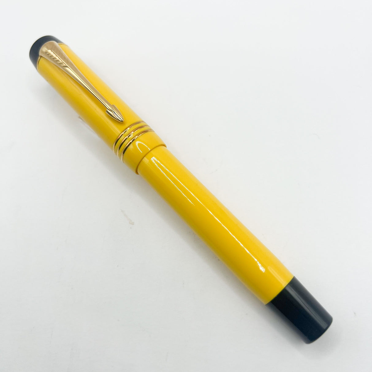 Parker Duofold Centennial Mandarin Yellow Limited Edition Fountain Pen (1995) - Medium 18kt Gold Nib