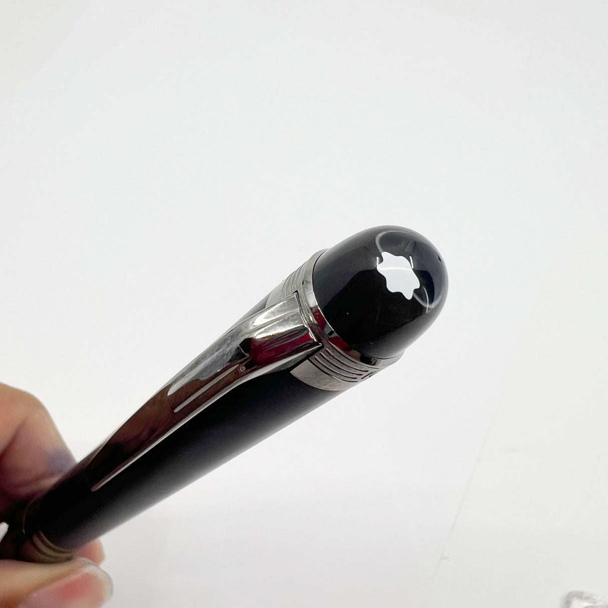 Montblanc Starwalker Ultra Black Doue Ballpoint Pen