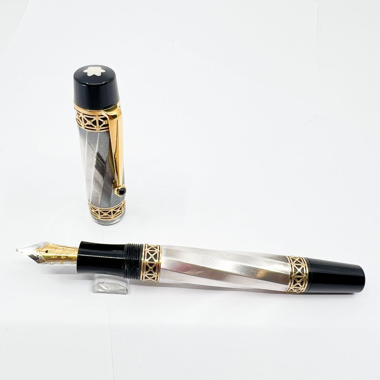 Montblanc Karl the Great (Charlemagne) Patron of the Arts Limited Edition Fountain Pen