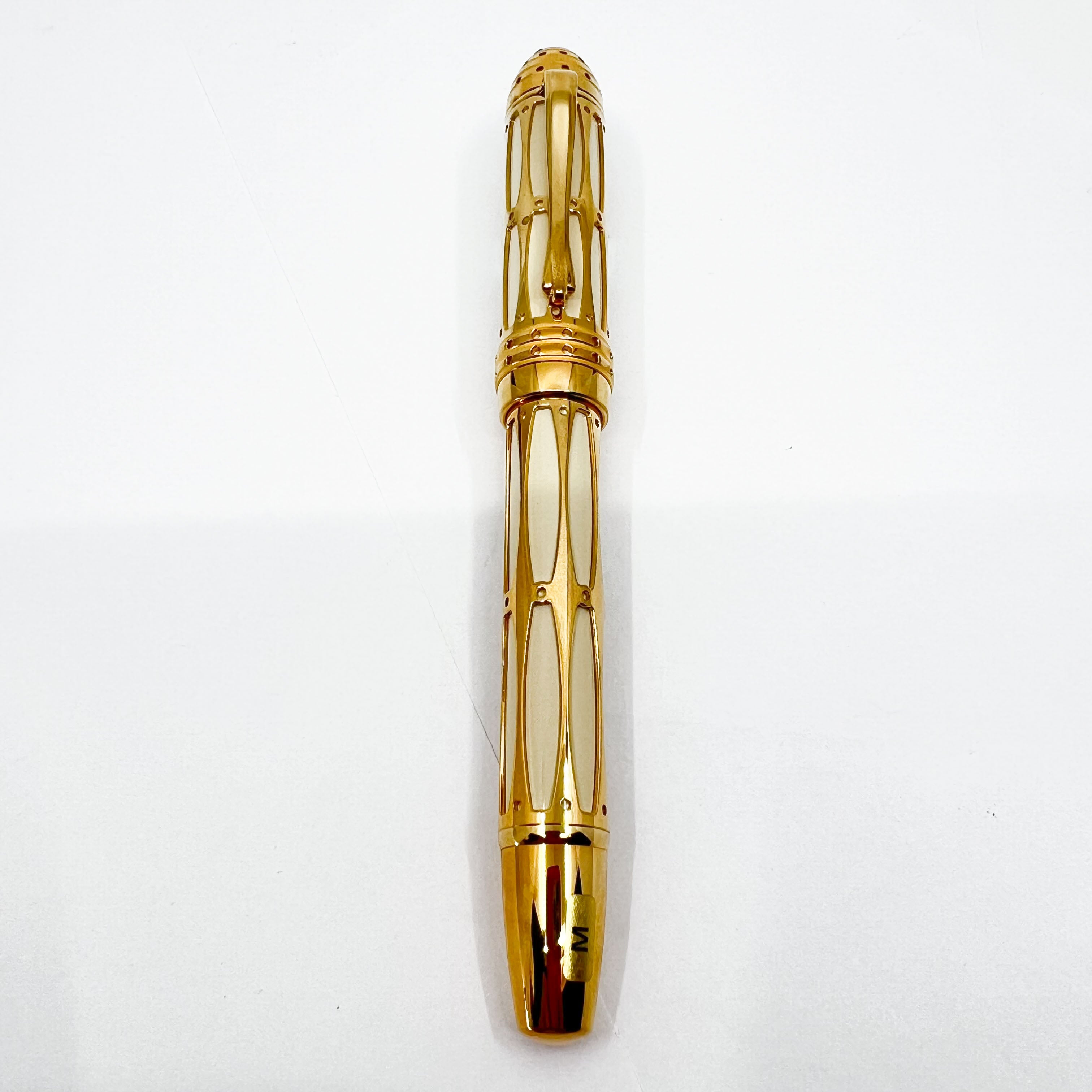 Montblanc Pope Julius II Patron of the Arts Limited Edition Fountain Pen