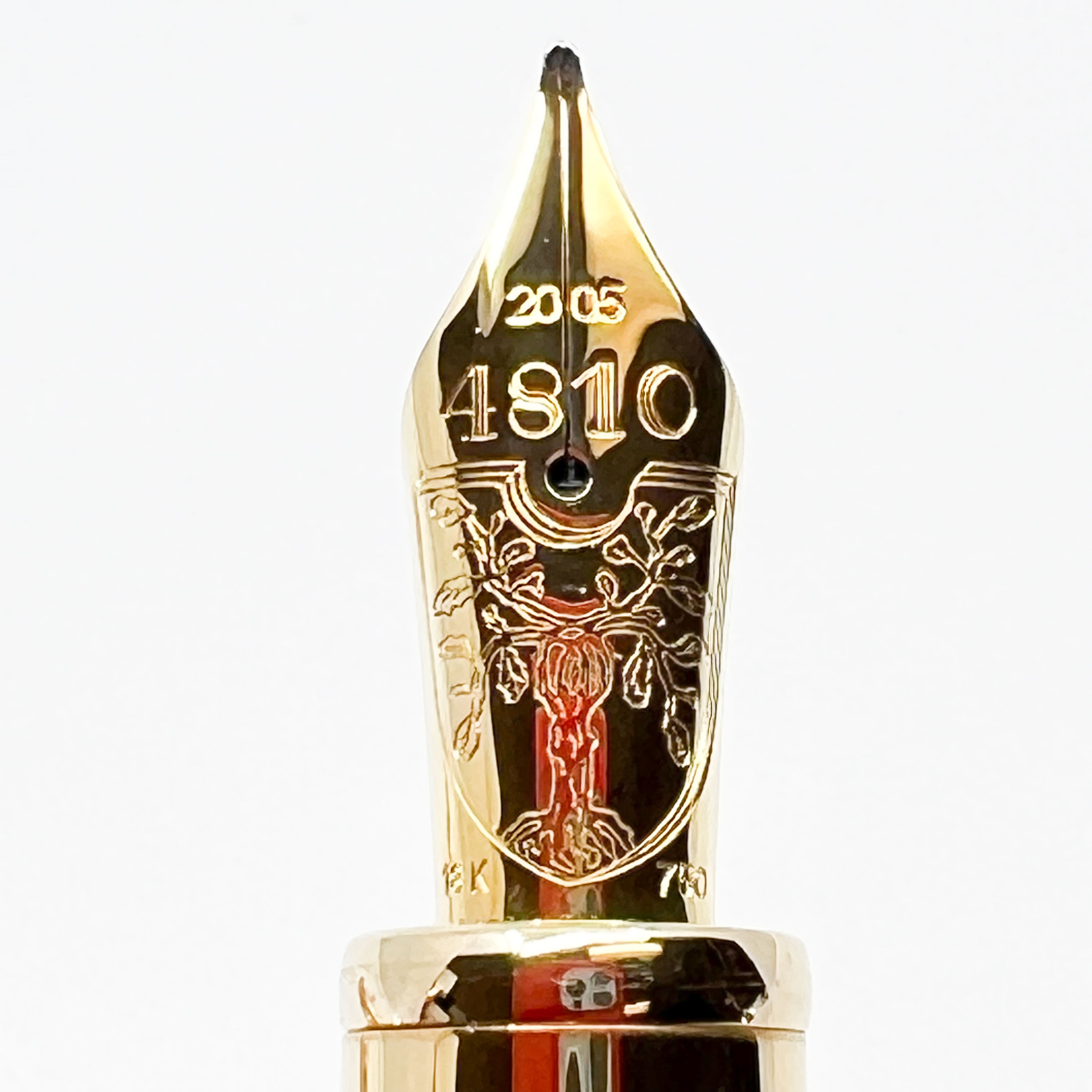Montblanc Pope Julius II Patron of the Arts Limited Edition Fountain Pen