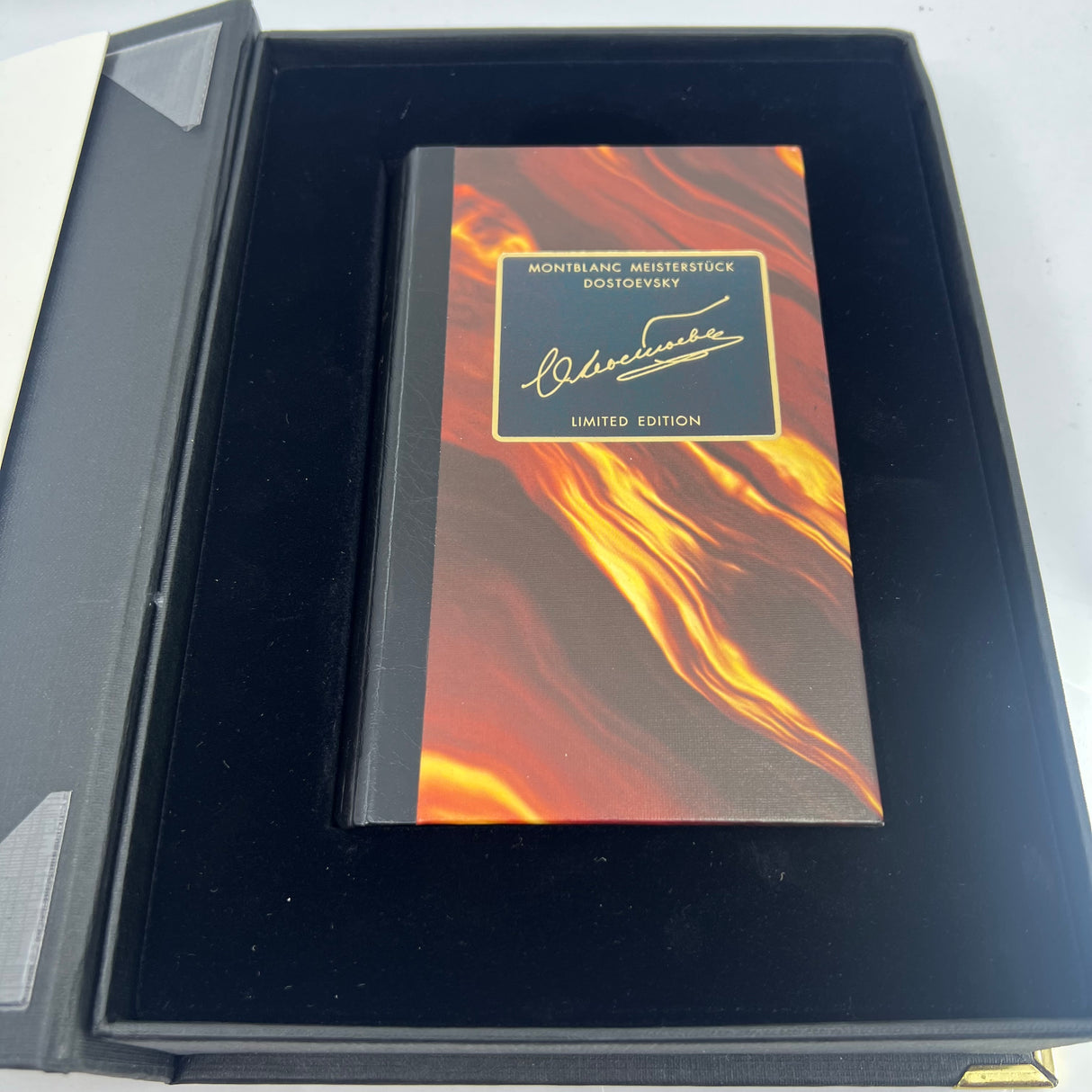 Montblanc Fyodor Dostoevsky Writer Series Limited Edition Fountain Pen - Medium 18kt Gold Nib